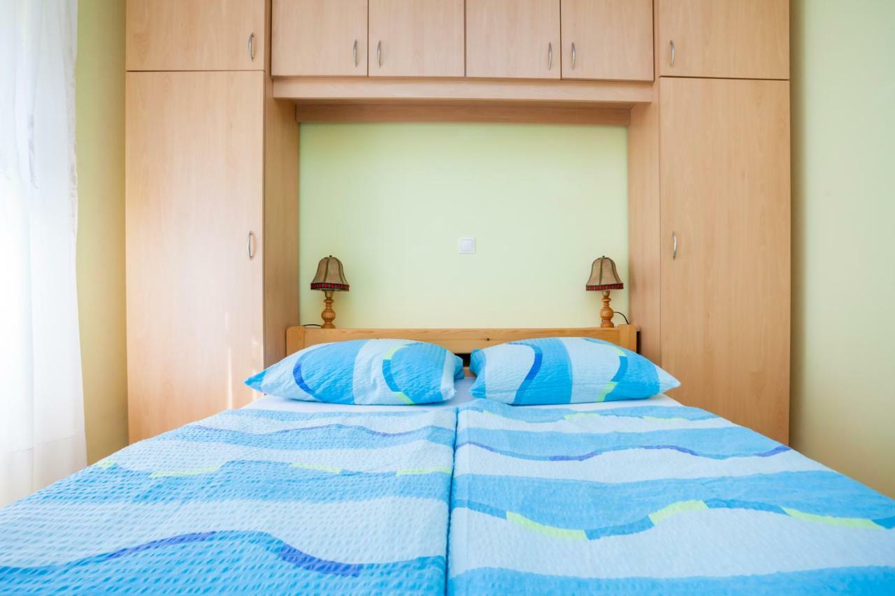 Holiday Apartment Ivica Milohnici Luaran gambar