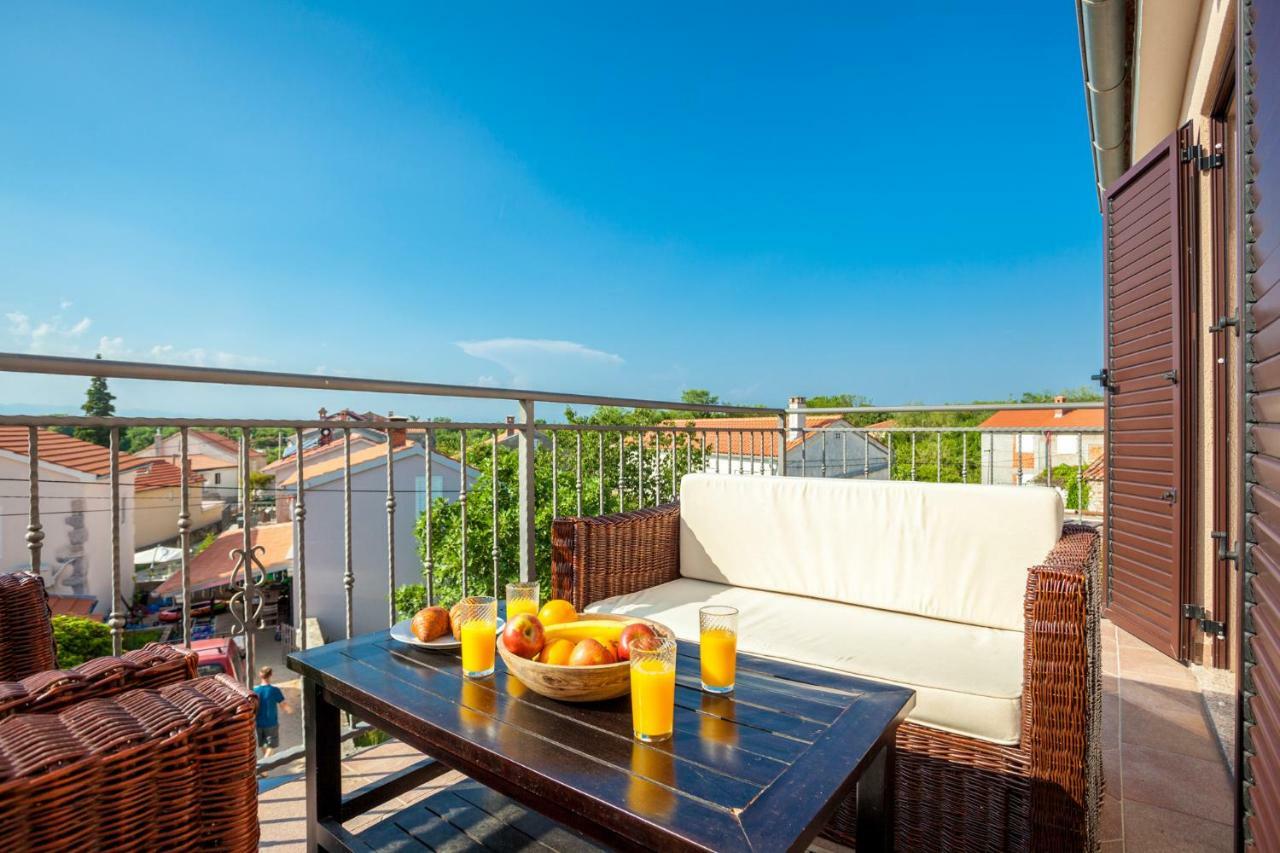 Holiday Apartment Ivica Milohnici Luaran gambar